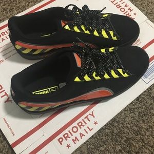 Puma “Hazard” Shocking Orange/Black Size